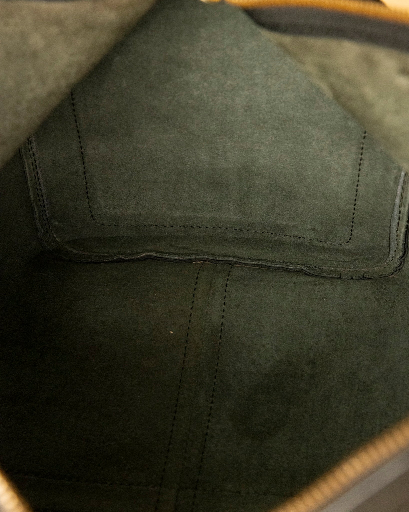 Louis Vuitton Keepall EPI Black 45'