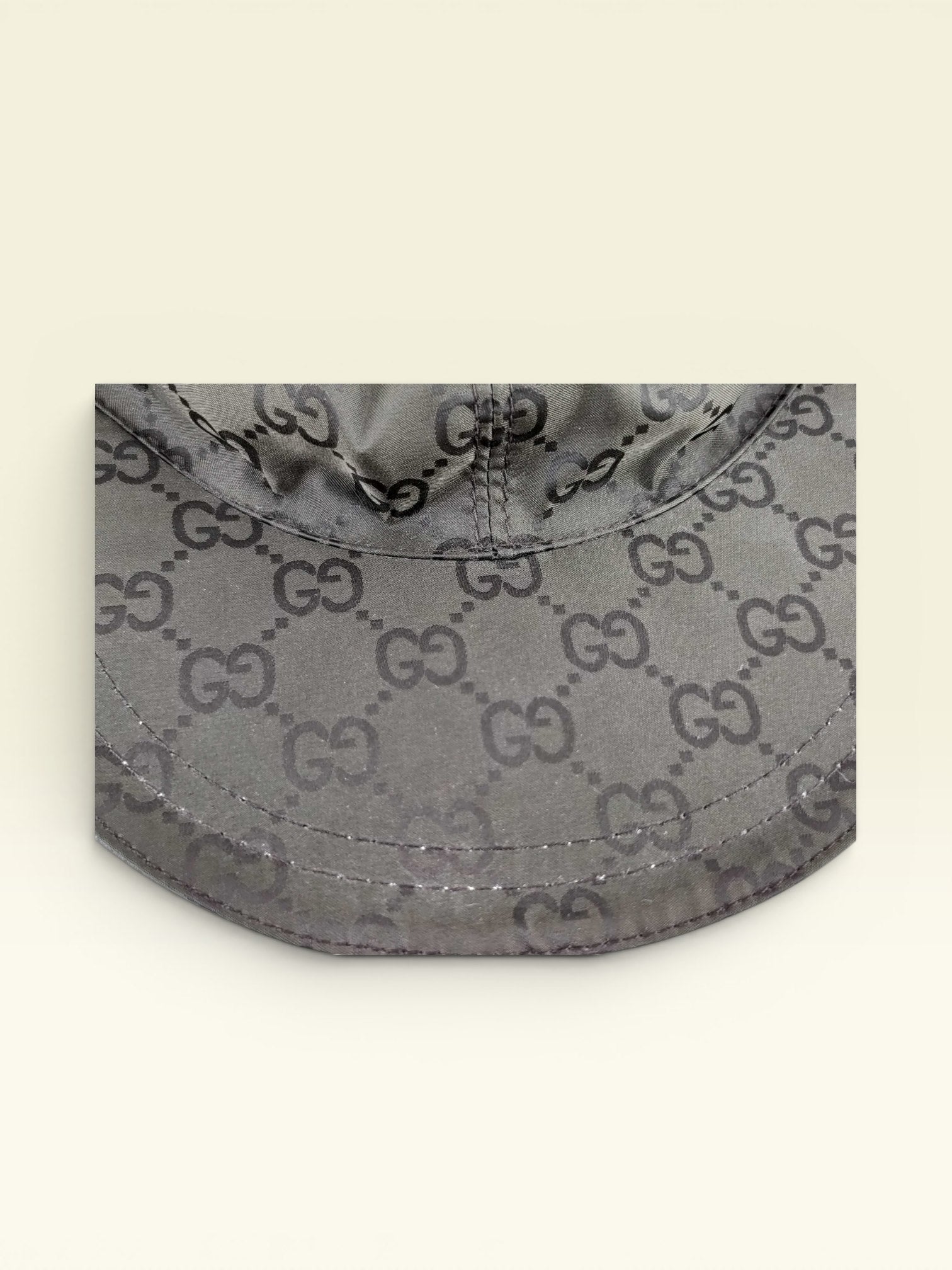 GUCCI Nylon Cap - Size: XL