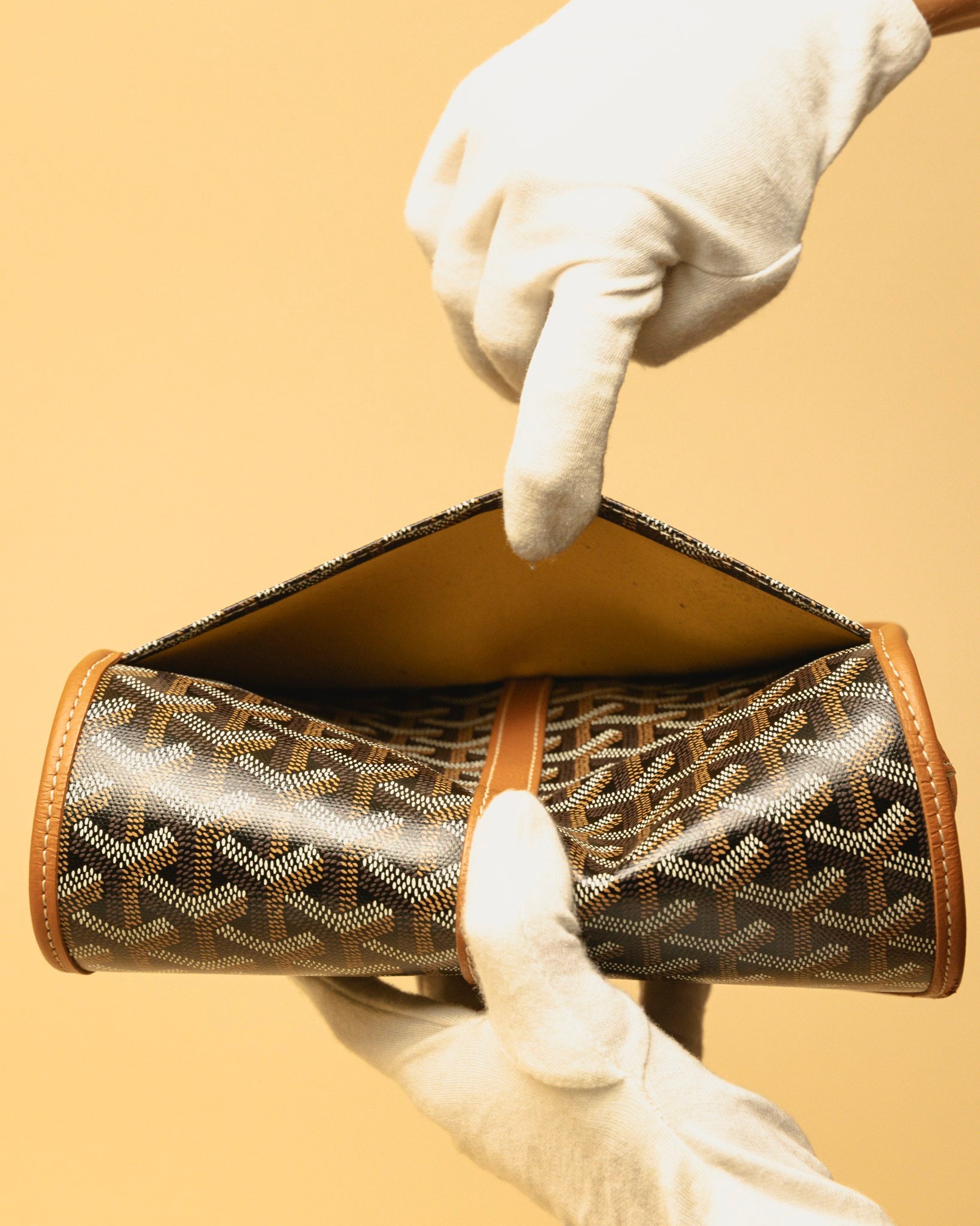 Goyard Belvedere IIPM Messenger Bag Black Gold