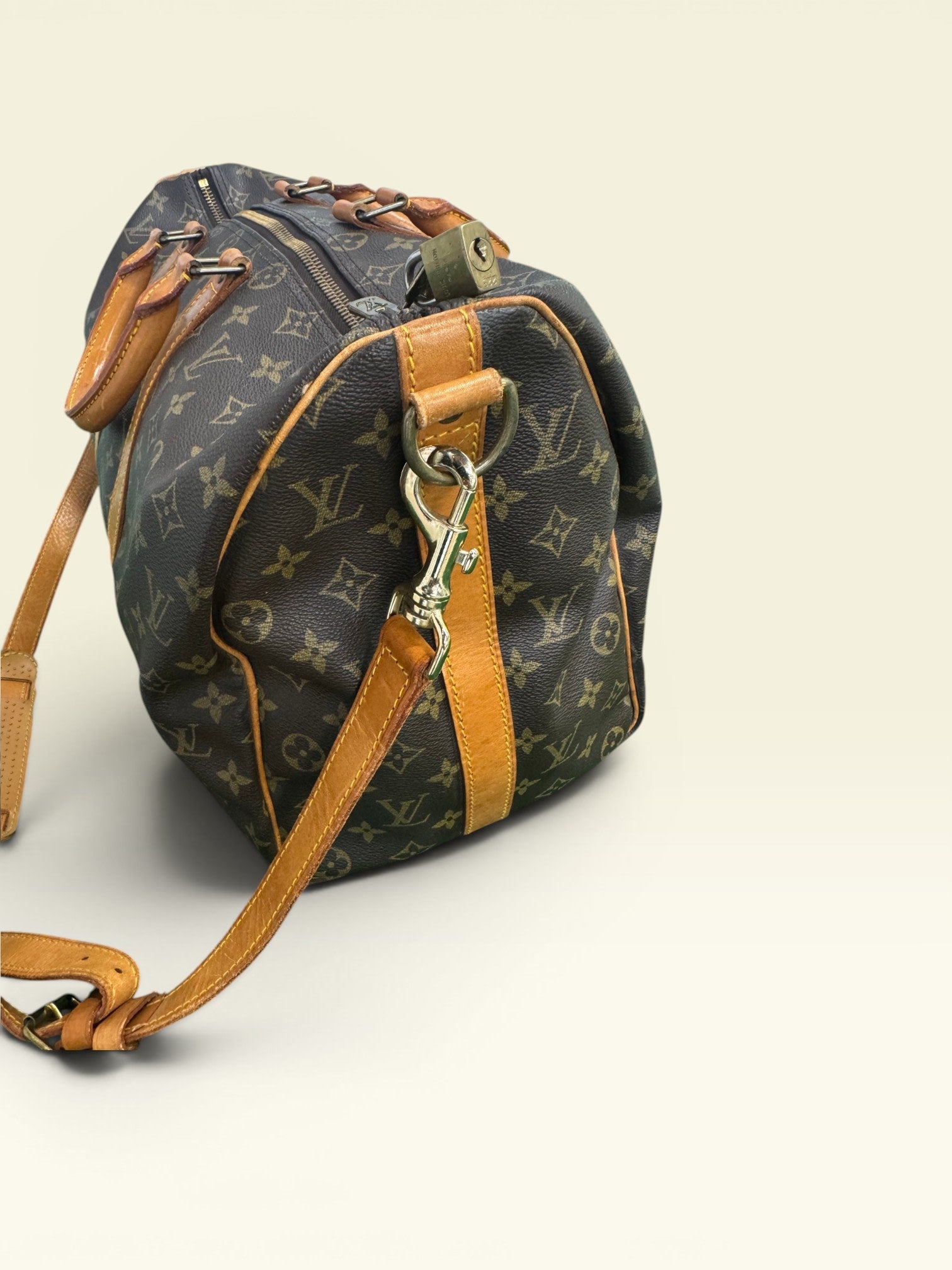 Louis Vuitton bandouliere 45