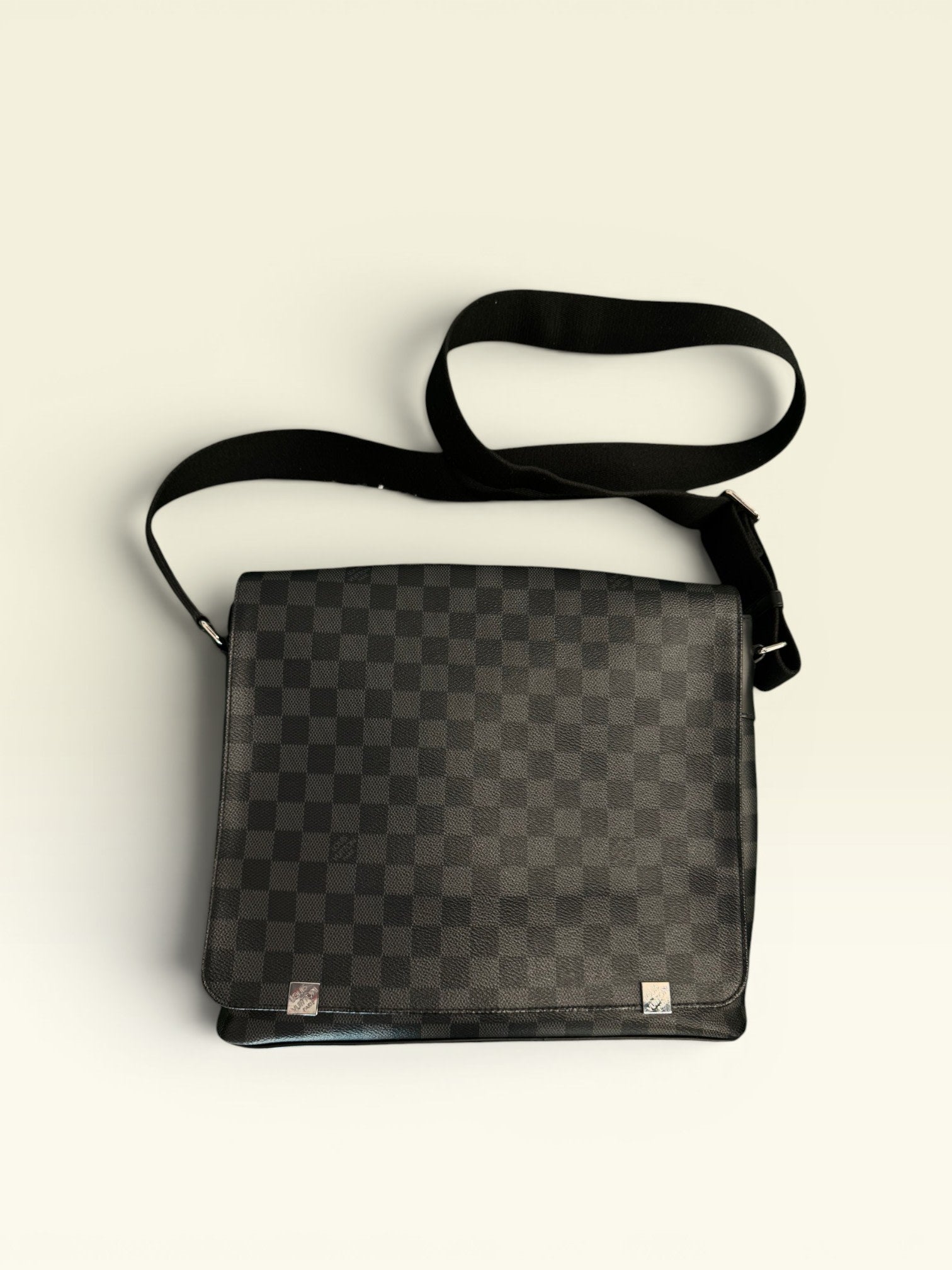 Louis Vuitton Damier Graphite Messenger