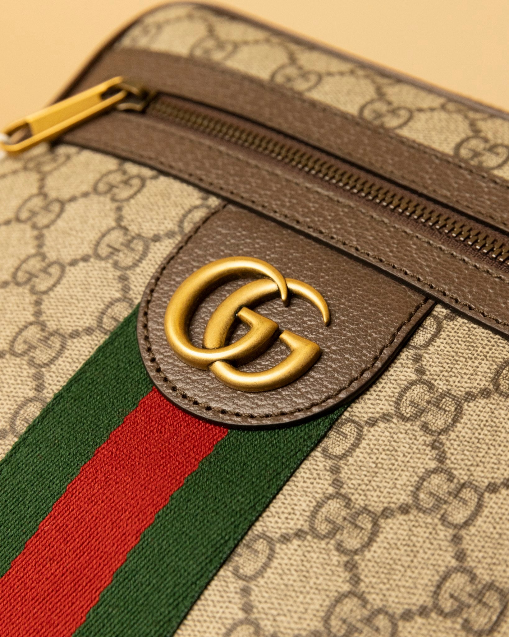 Gucci Ophidia GG Supreme Shoulder Bag
