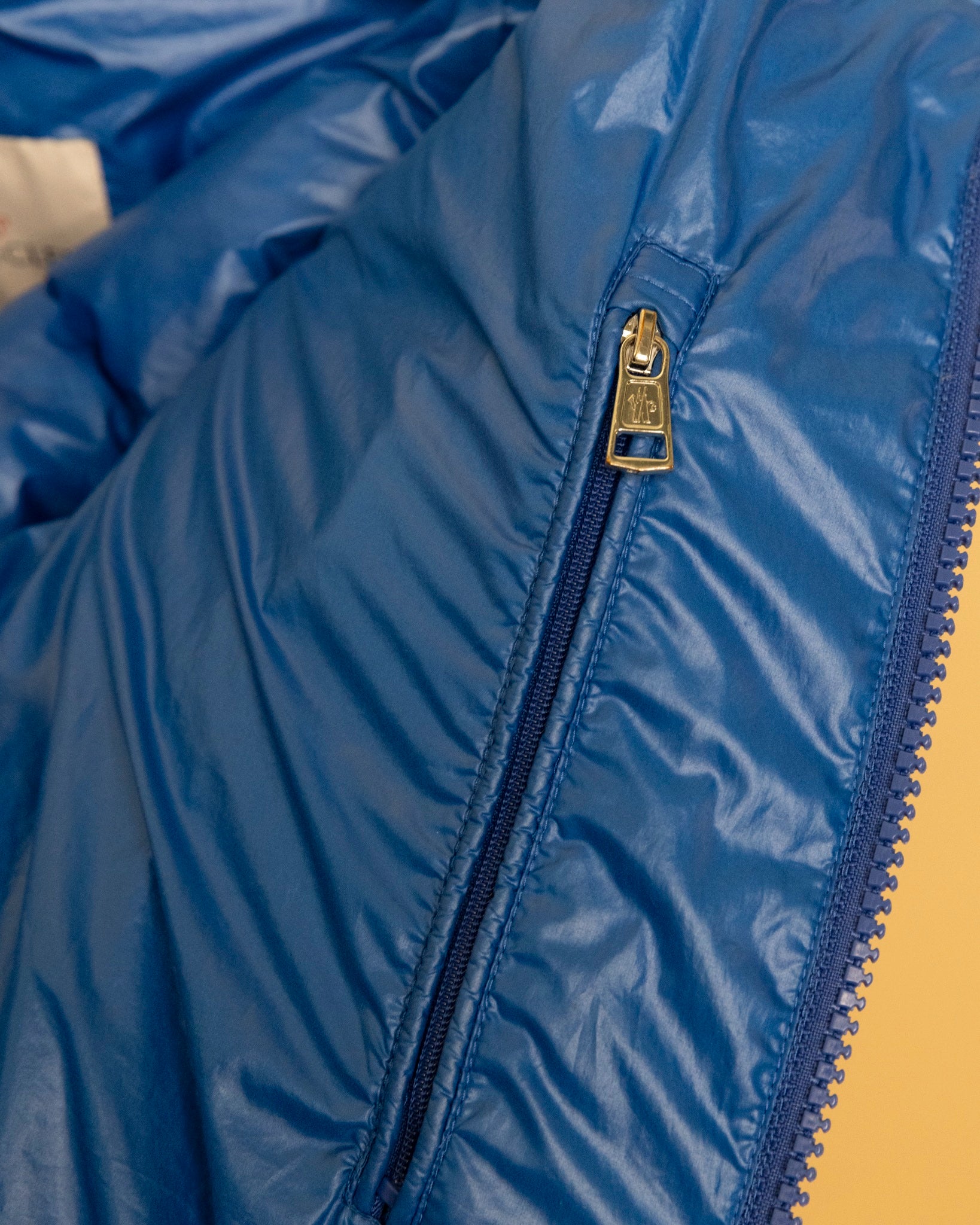 Moncler - Bourne Short Down Jacket