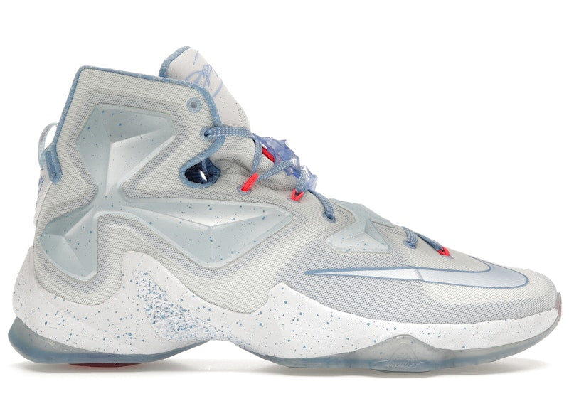 Nike LeBron 13 Christmas