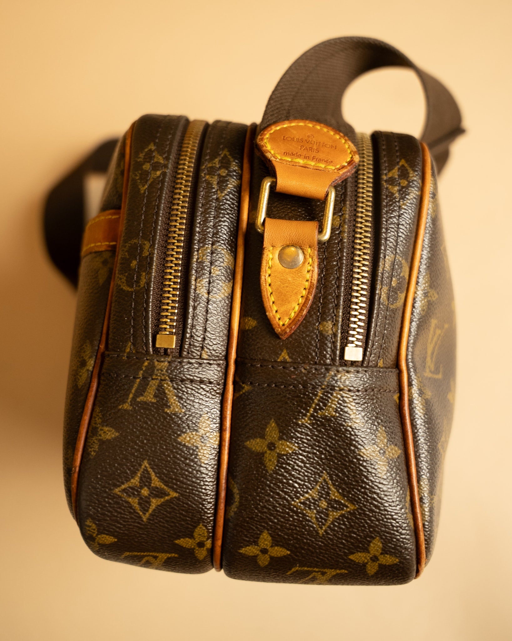 Louise Vuitton Reporter Vintage