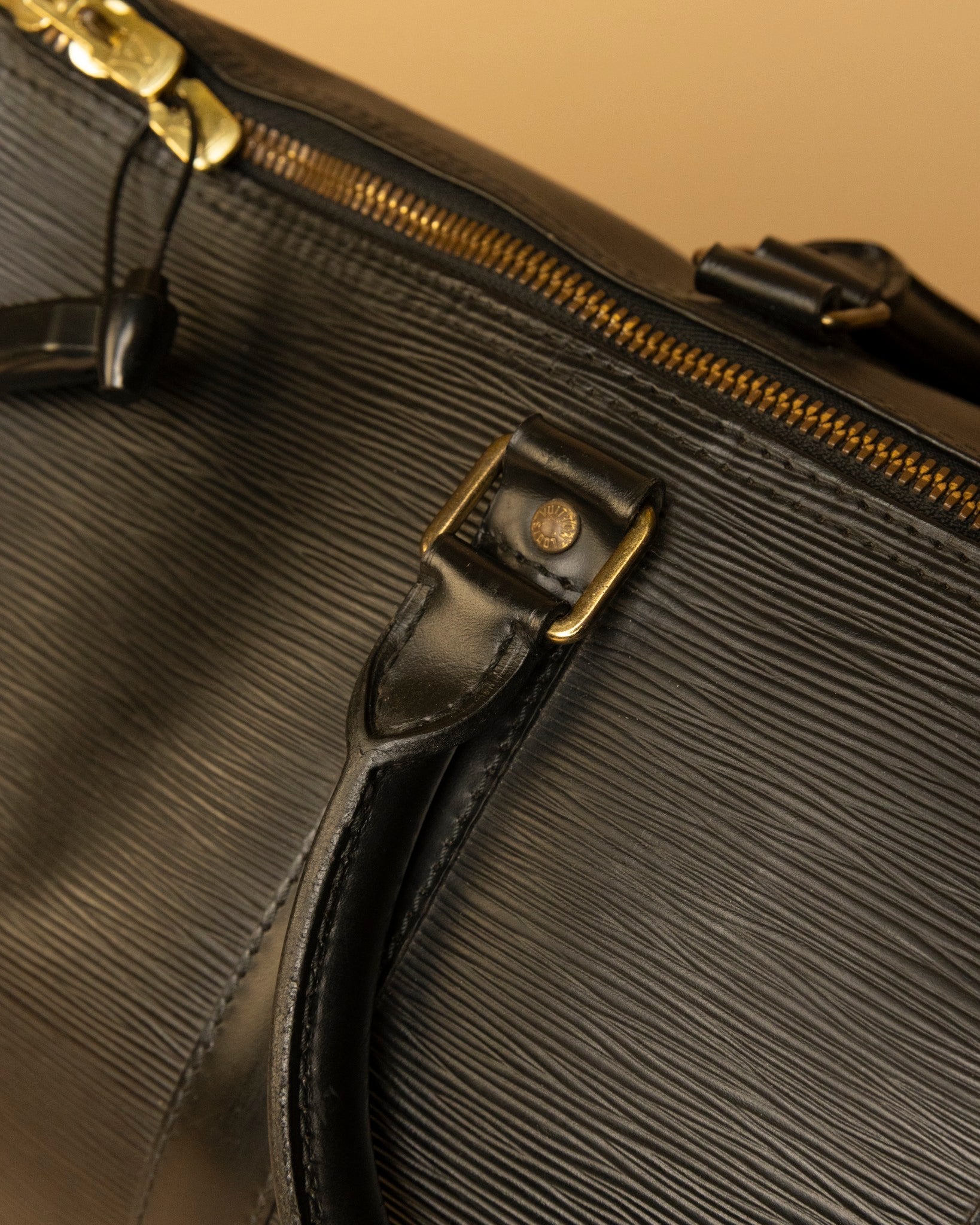 Louis Vuitton Keepall EPI Black 45'