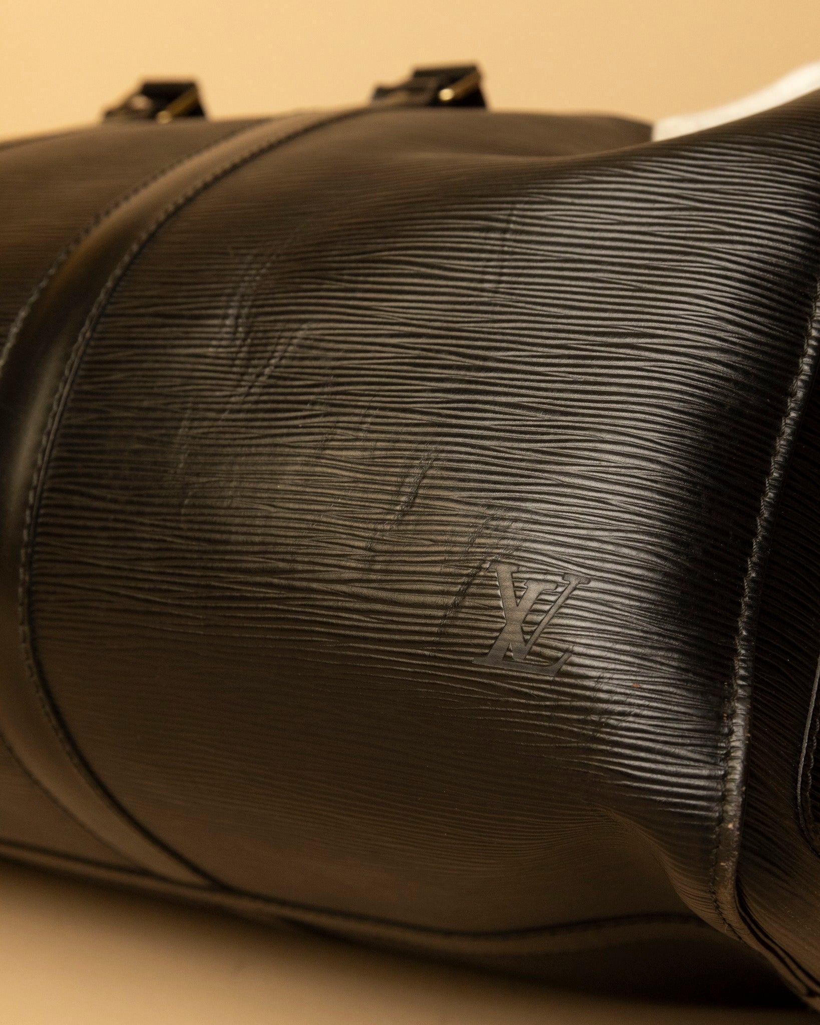 Louis Vuitton Keepall EPI Black 45'