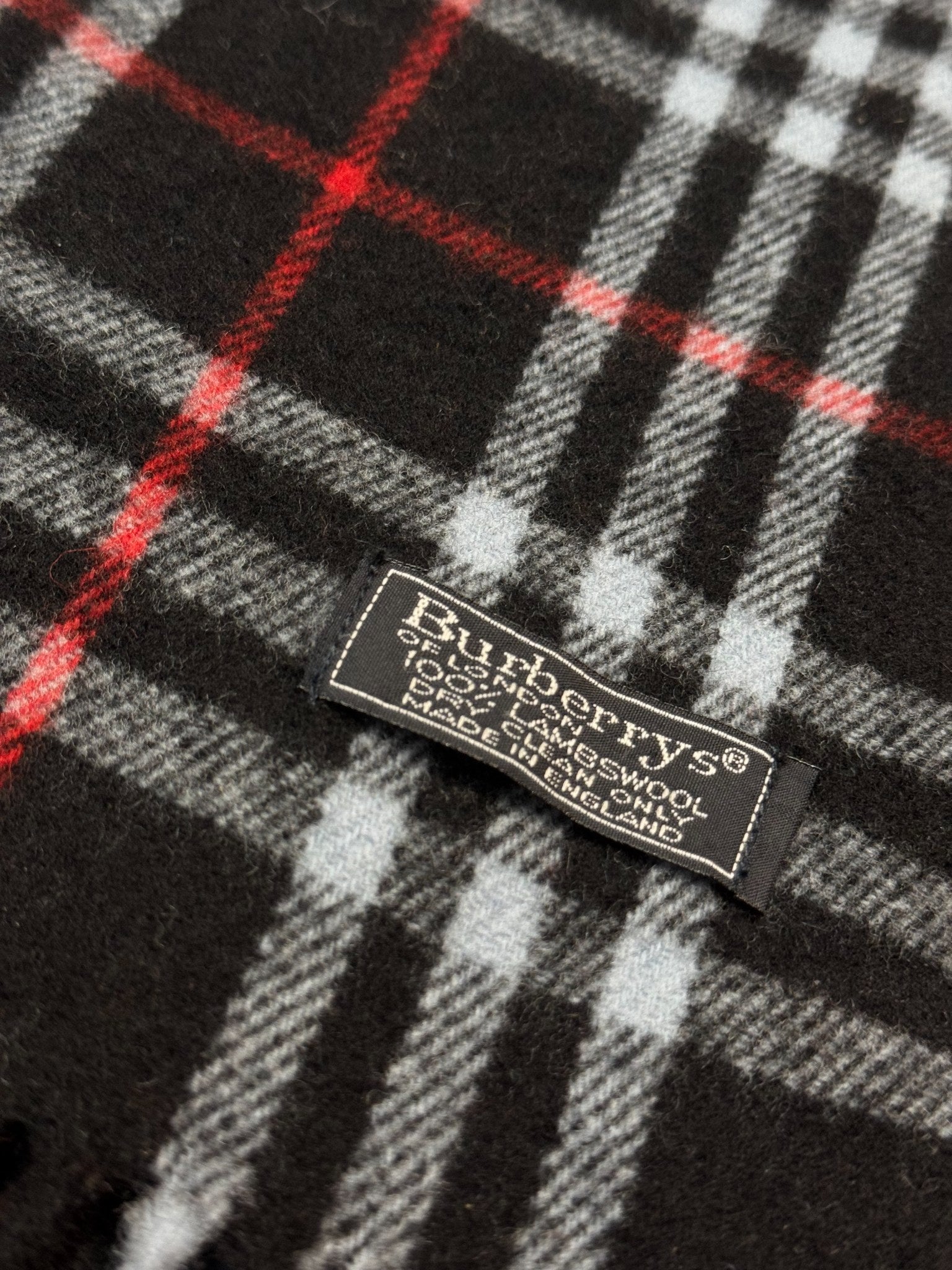 Burberry Vintage Scarf – Black / Blue Check – 100% Lambswool