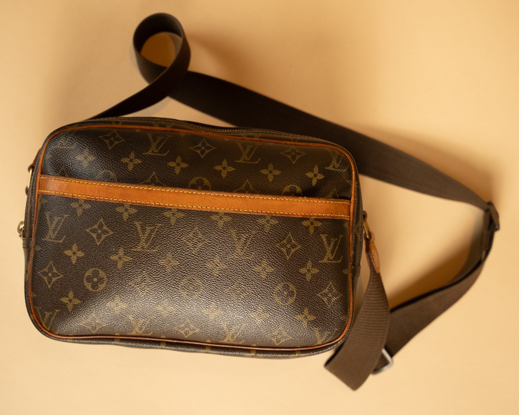 Louise Vuitton Reporter Vintage