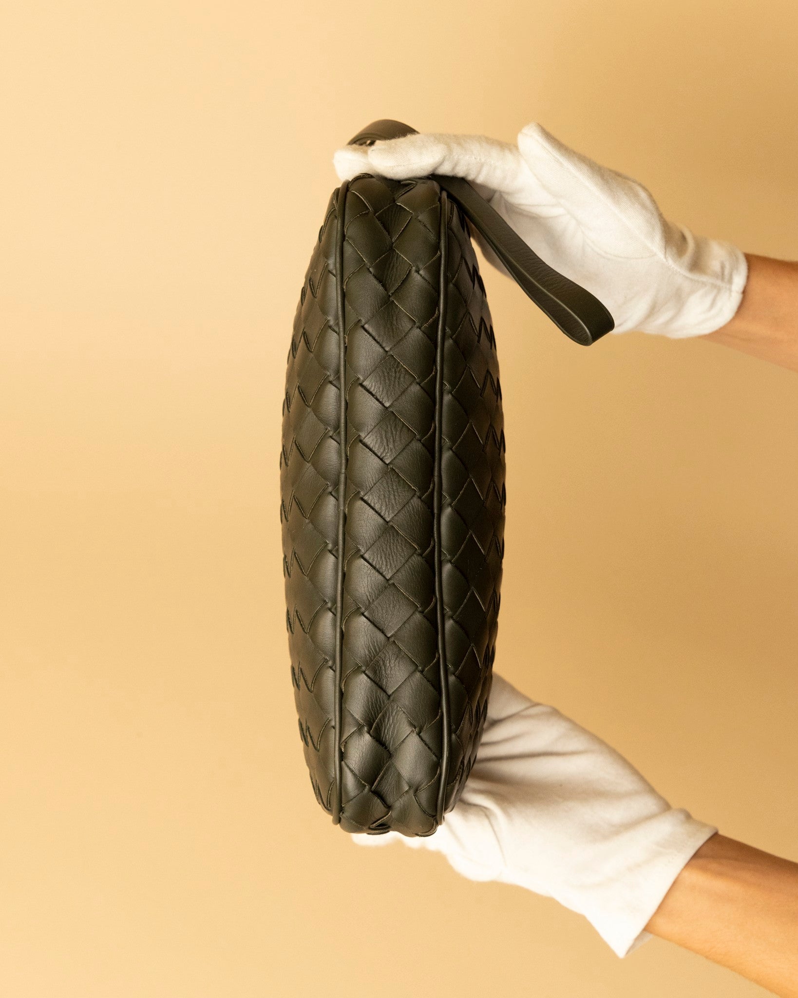 Bottega Veneta Document Case in Intrecciato Hydrology Calfskin (Bottega Green)