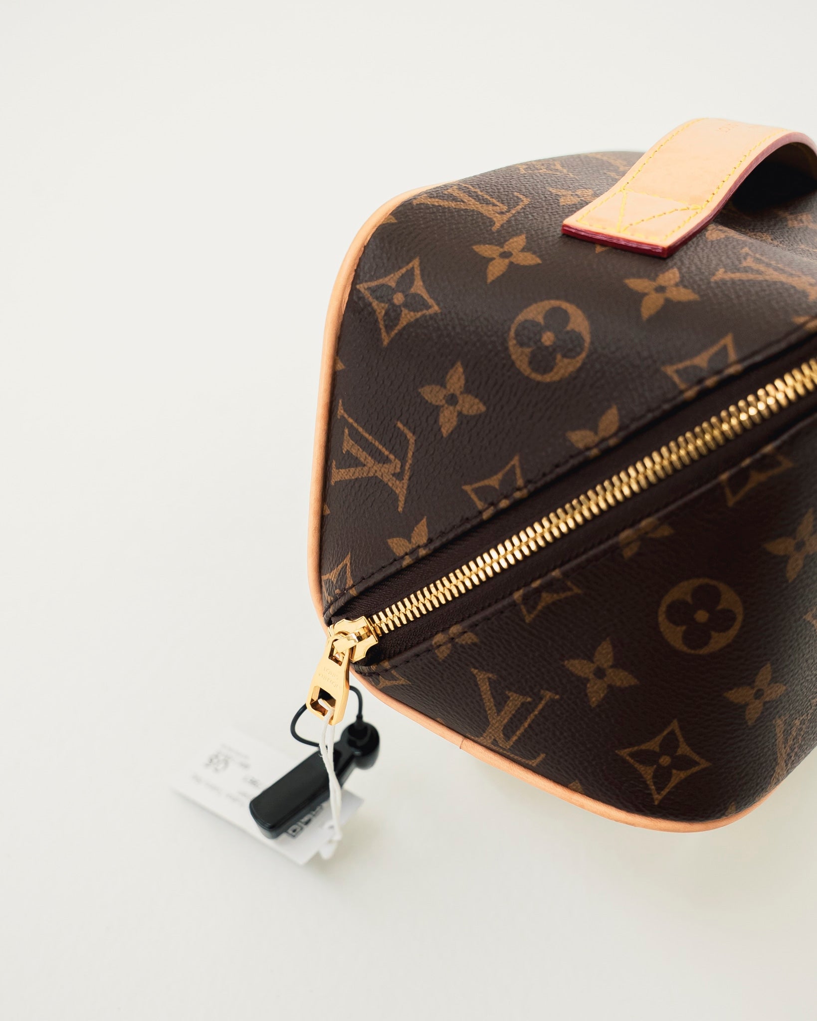 Louis Vuitton Toiletry Bag Monogram